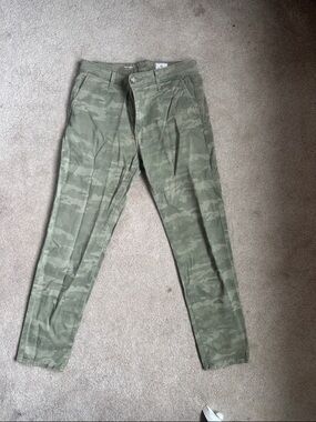 Women's Green Camo Casual Pants